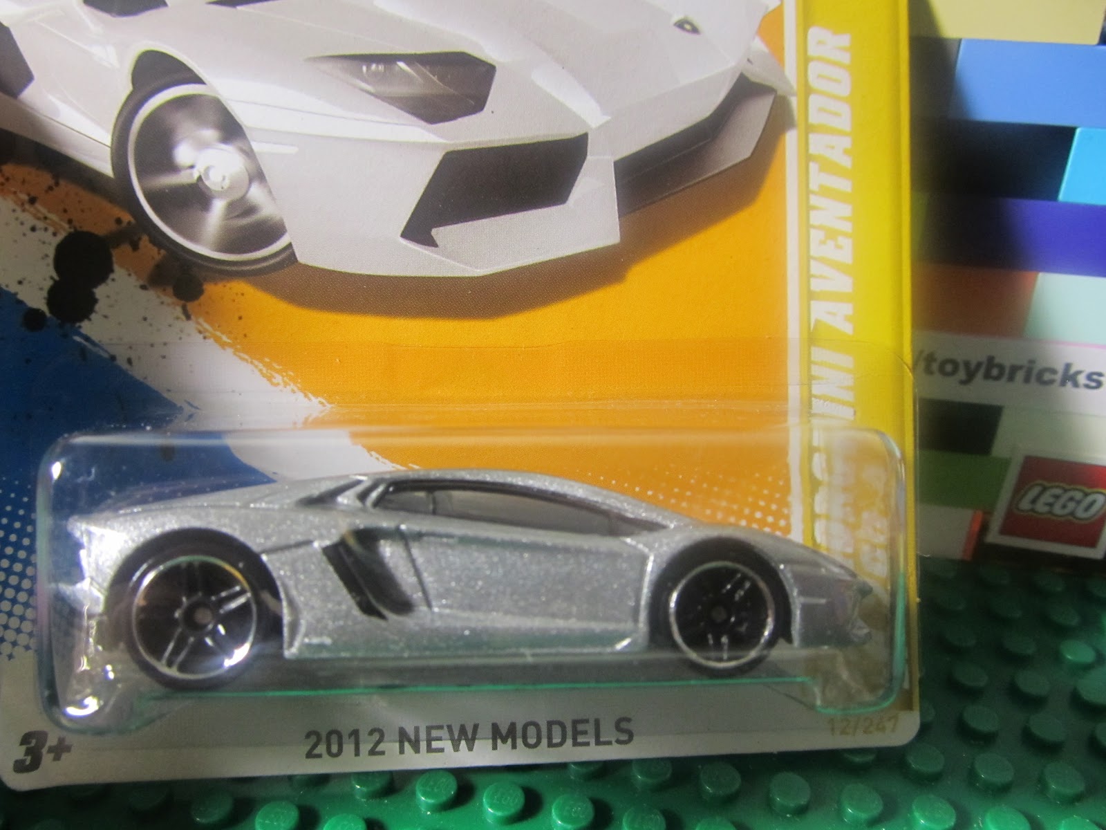 Hot Wheels Silver Lamborghini Aventador Diecast 2012 New Models Series