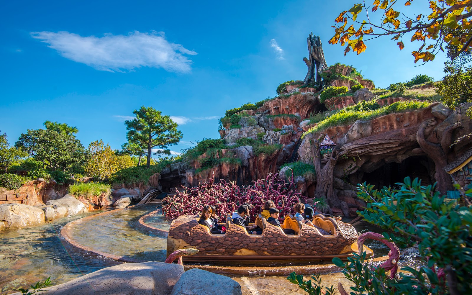 Floating Around Tokyo's Briar Patch