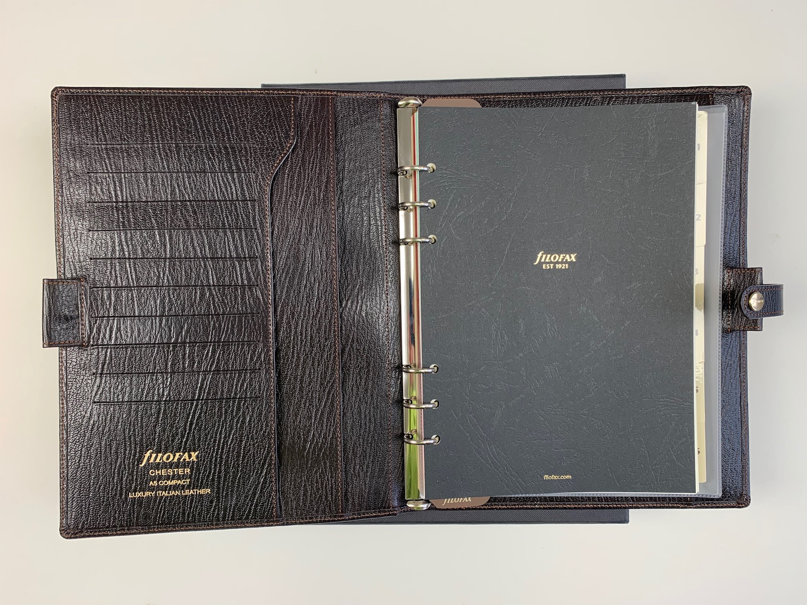 Filofax A5 Compact – Heritage – Quick review – Looking through a