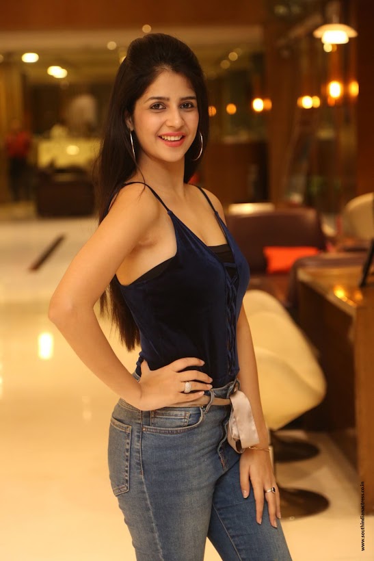 Kashish Vohra at Saptagiri LLB Movie interview 