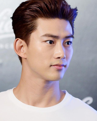 Ok Taecyeon