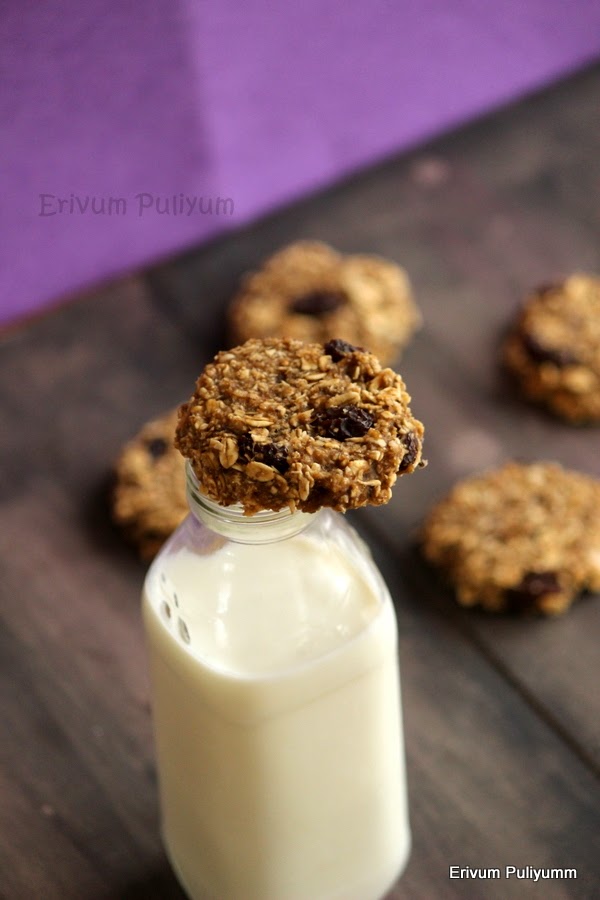 Erivum Puliyum Oatmeal Cookies (No Sugar & Butter) Chewy Cookies
