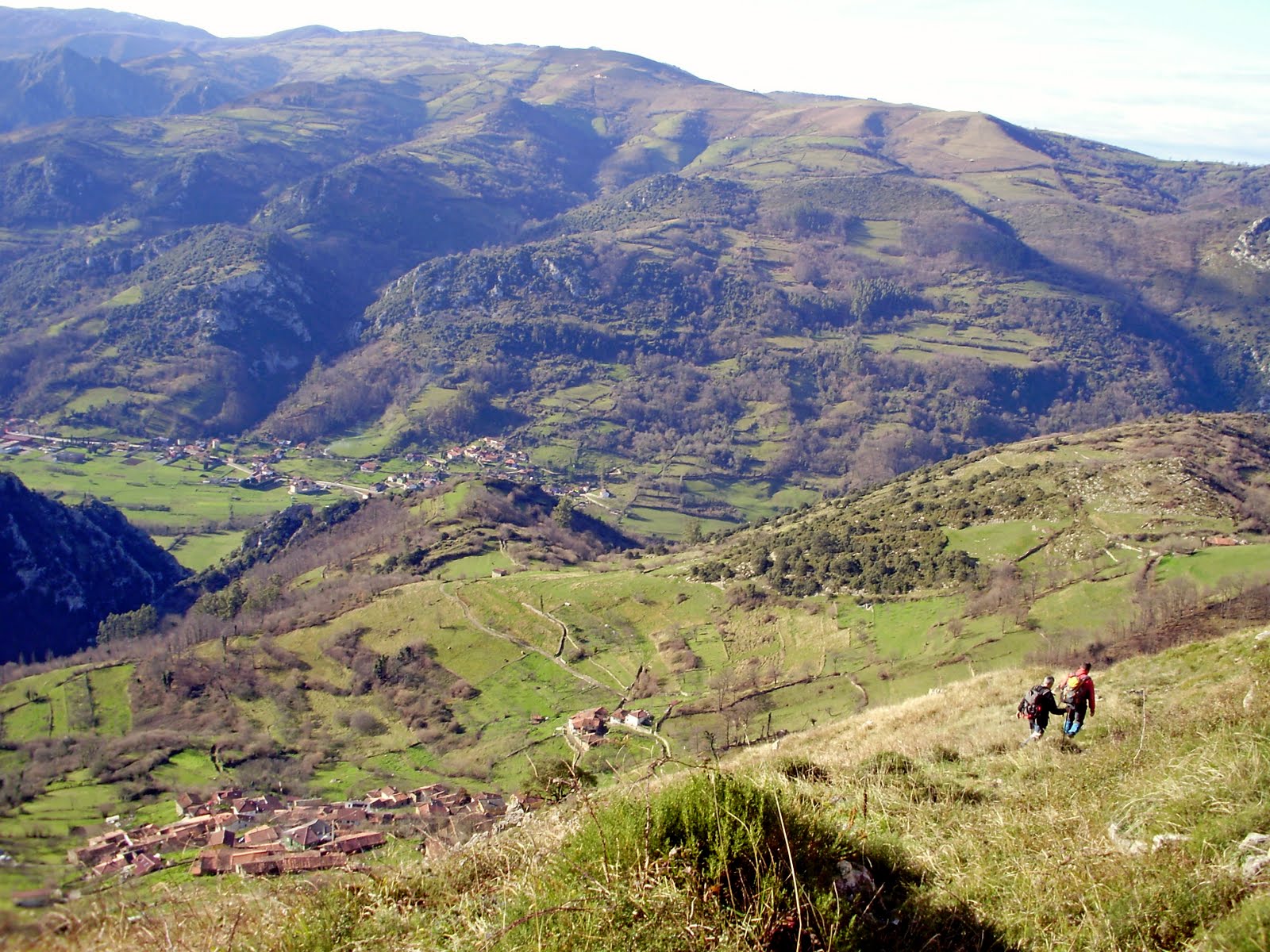 Grupo de montaña Losdelasclaras: Circular a la Airua Naval desde San