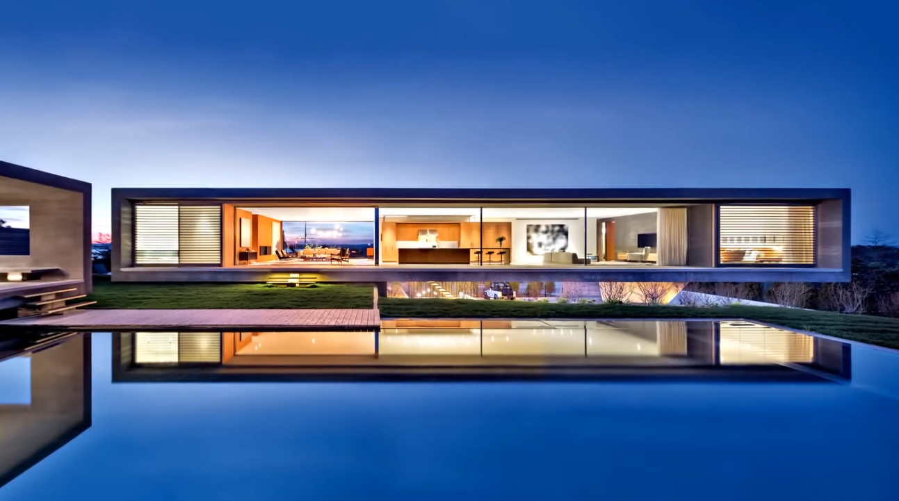 35 Photos vs. Luxury Contemporary Glass Home In New York vs. Interior Design Tour