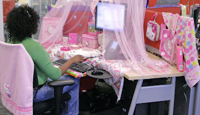 Hello Kitty pink office desk for adults