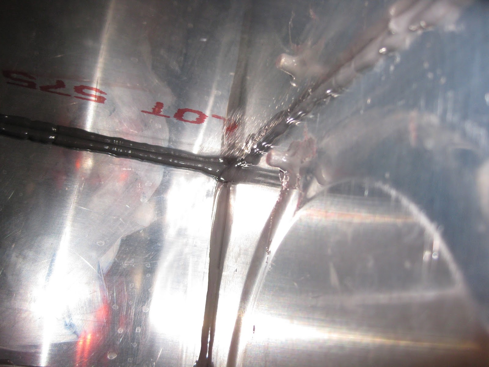 E's Van's RV14A Wings Fuel tanks redo. Baffles sealed.