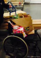 Handletur på Ikea med rullestol. Handletur på Ikea med rullestol.