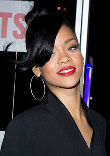 Rihanna singer beautiful