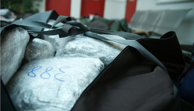 Θεσπρωτία: Κουβαλούσε στην πλάτη 18 κιλά χασίς από την Αλβανία έως το Ράγιο Θεσπρωτίας!