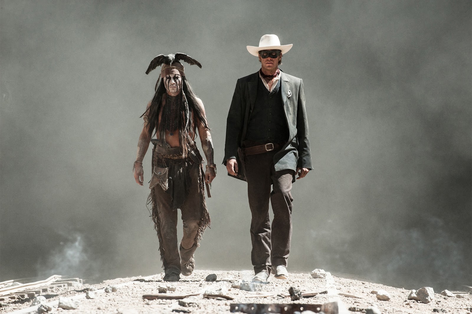 ＣＩＡ☆こちら映画中央情報局です: The Lone Ranger ジョニー・デップが新たなカリスマ・キャラのインディアン、トント に扮したウエスタン・アドベンチャーの超大作「ザ・ローン・レンジャー」が予告編を初公開！！