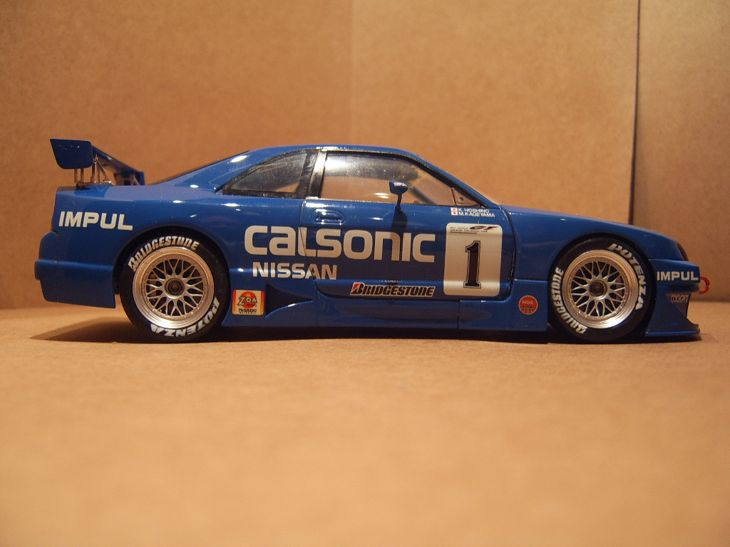Blog do Badi: Nissan Calsonic R33 - 1/24 - Tamiya