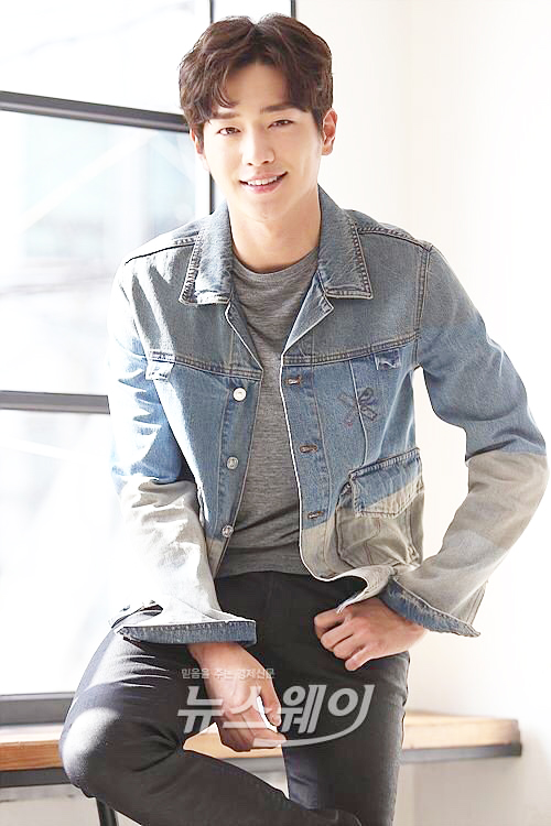 서강준 오늘자 기사 사진 | 인스티즈