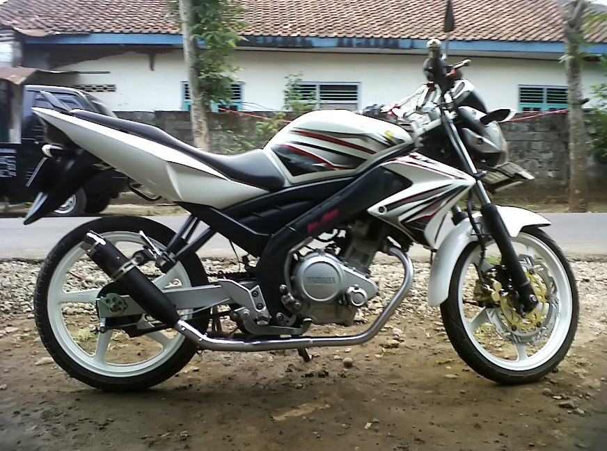 Modifikasi Motor Vixion 2012
