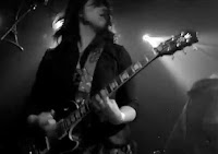 Nicola on Guitar