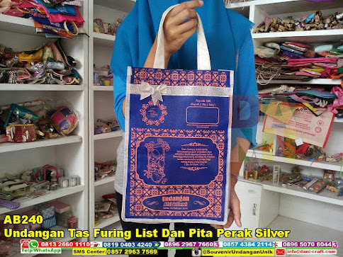 jual Undangan Tas Furing List Dan Pita Perak Silver