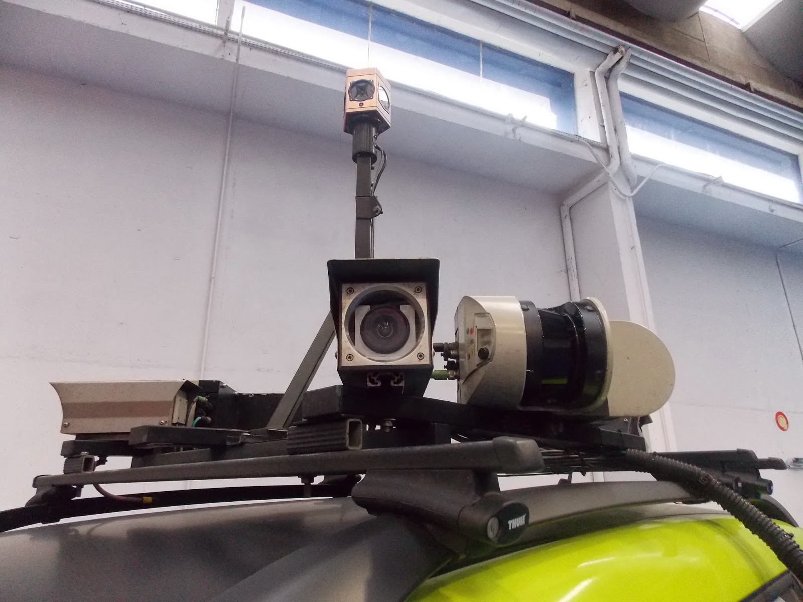 Voiture communicante TomTom vs Here le match du mobile mapping