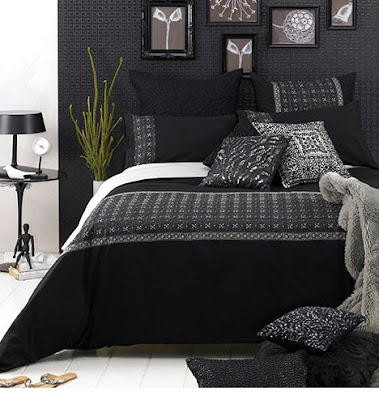 Diseño de Dormitorios Pequeños en colores Blanco y Negro