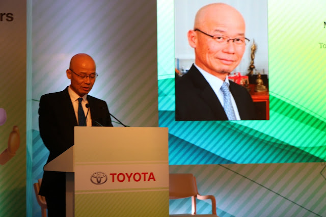 Mr. Akito Tachibana, Managing Director, Toyota Kirloskar Motor at the Toyota Caravan Mr. Akito Tachibana, Managing Director, Toyota Kirloskar Motor at the Toyota Caravan