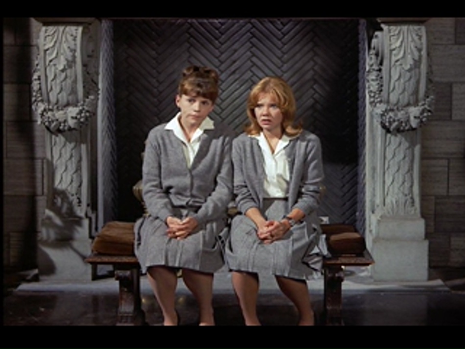 ANJOS REBELDES (DUBLADO/TV-RIP) – 1966 Vlcsnap-2019-05-10-03h03m57s849