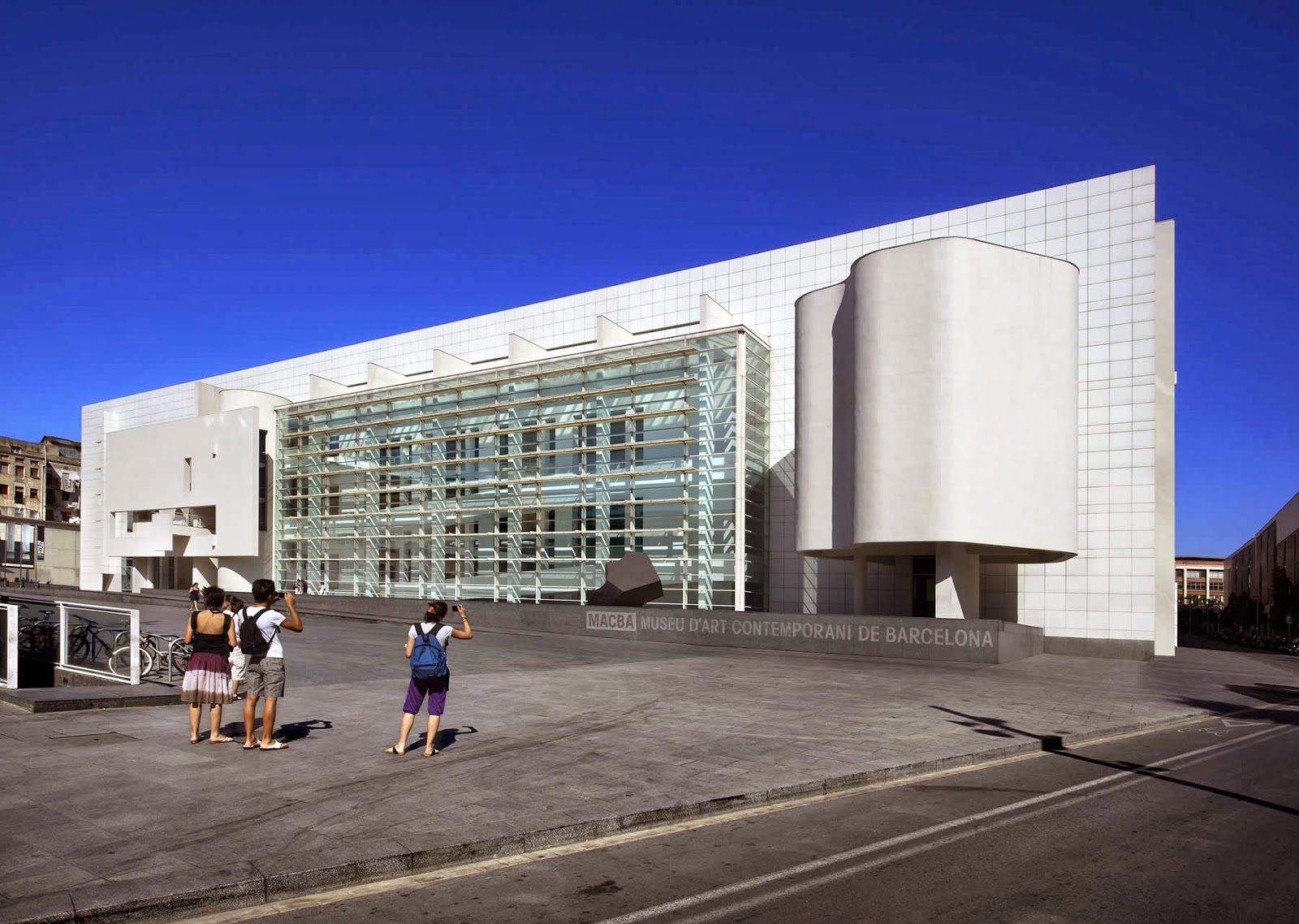MACBA o Museo de Arte Contemporáneo de Barcelona (Museu d'Art Contemporani de Barcelona