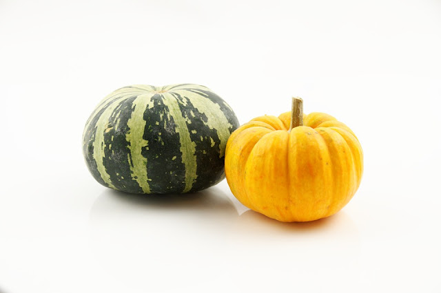 https://pixabay.com/pl/dynia-warzyw-jesieni%C4%85-%C5%BCniwa-zdrowy-1009599/
