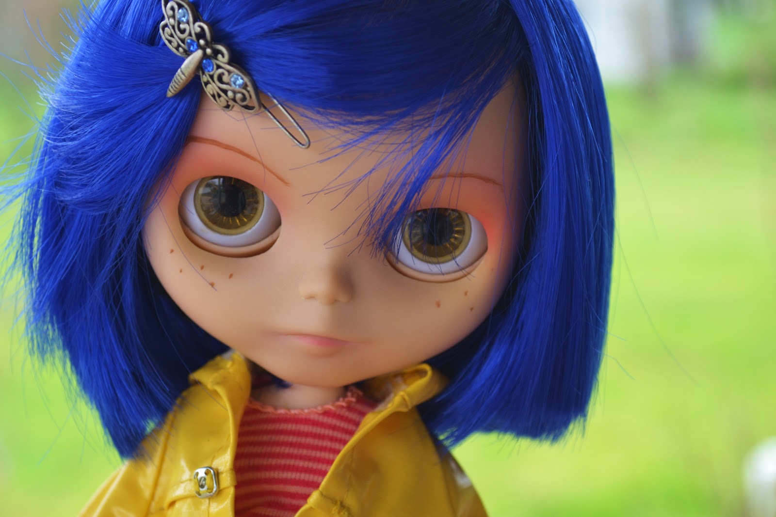 Coraline is my latest custom Blythe girl (ADG) .