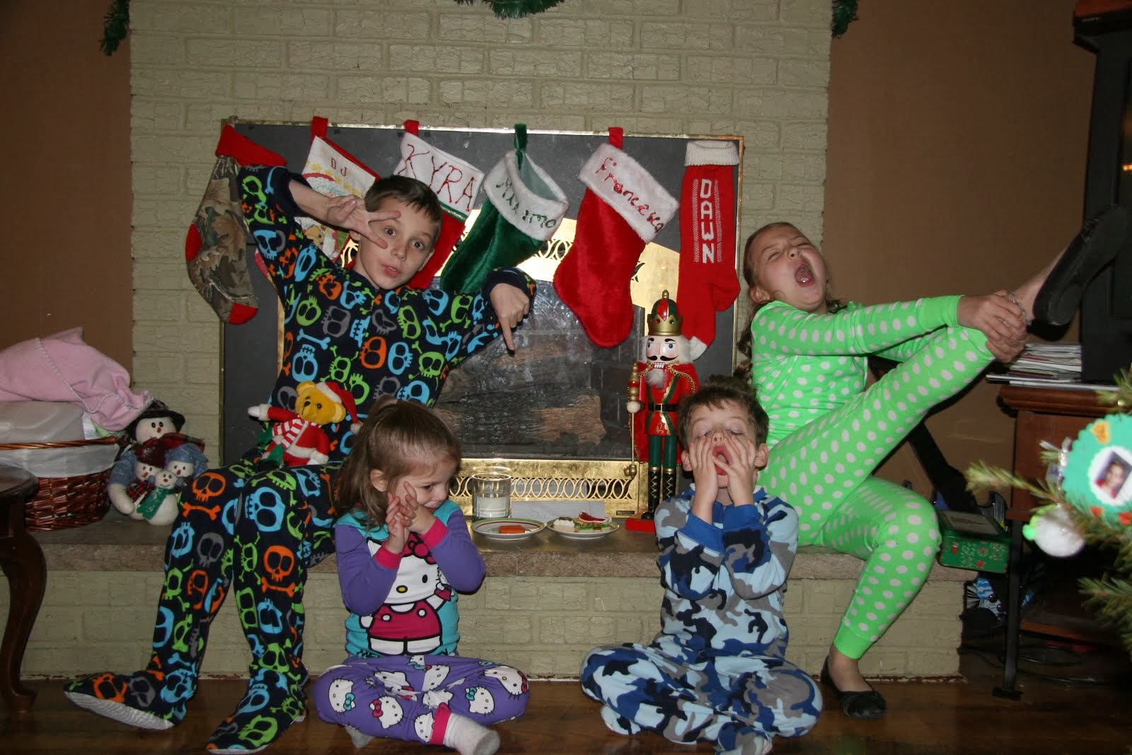 crazy kids christmas eve
