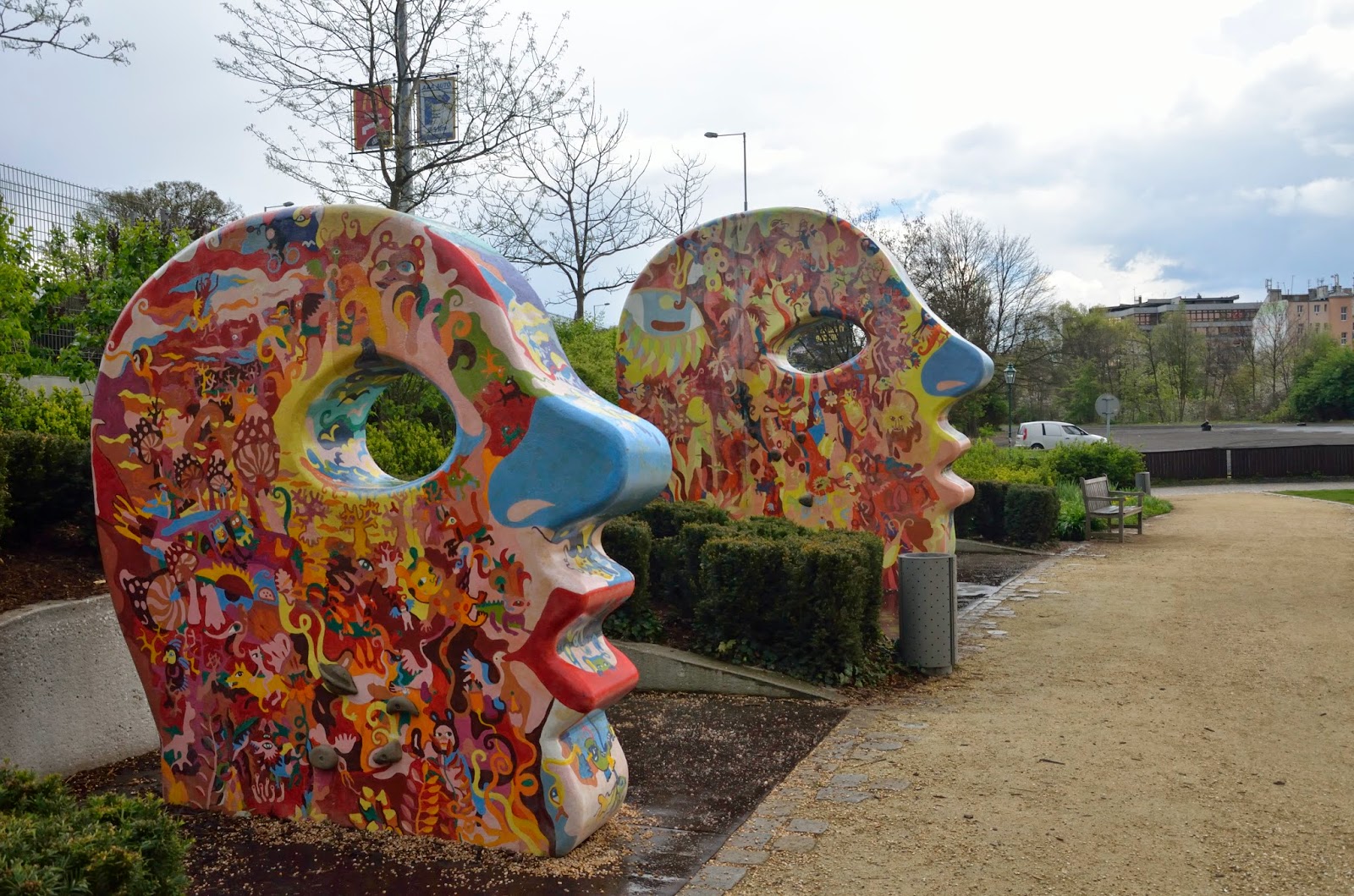 Esculturas modernas del parque Esculturas modernas del parque de Pilsen