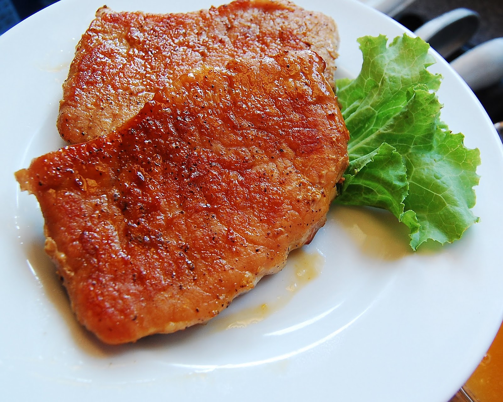 Delicious Lean Plum Delicious Pork Chops