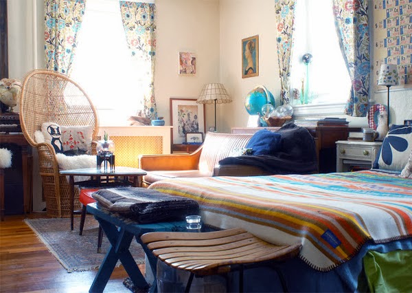 Studio Apartment Small Room Solutions For No E Woes With A I Love The Use Of Texture Pattern And Color In This E To Make It Vibrant Hy S Small But Feels Open Airy With Choice Mid Century Modern