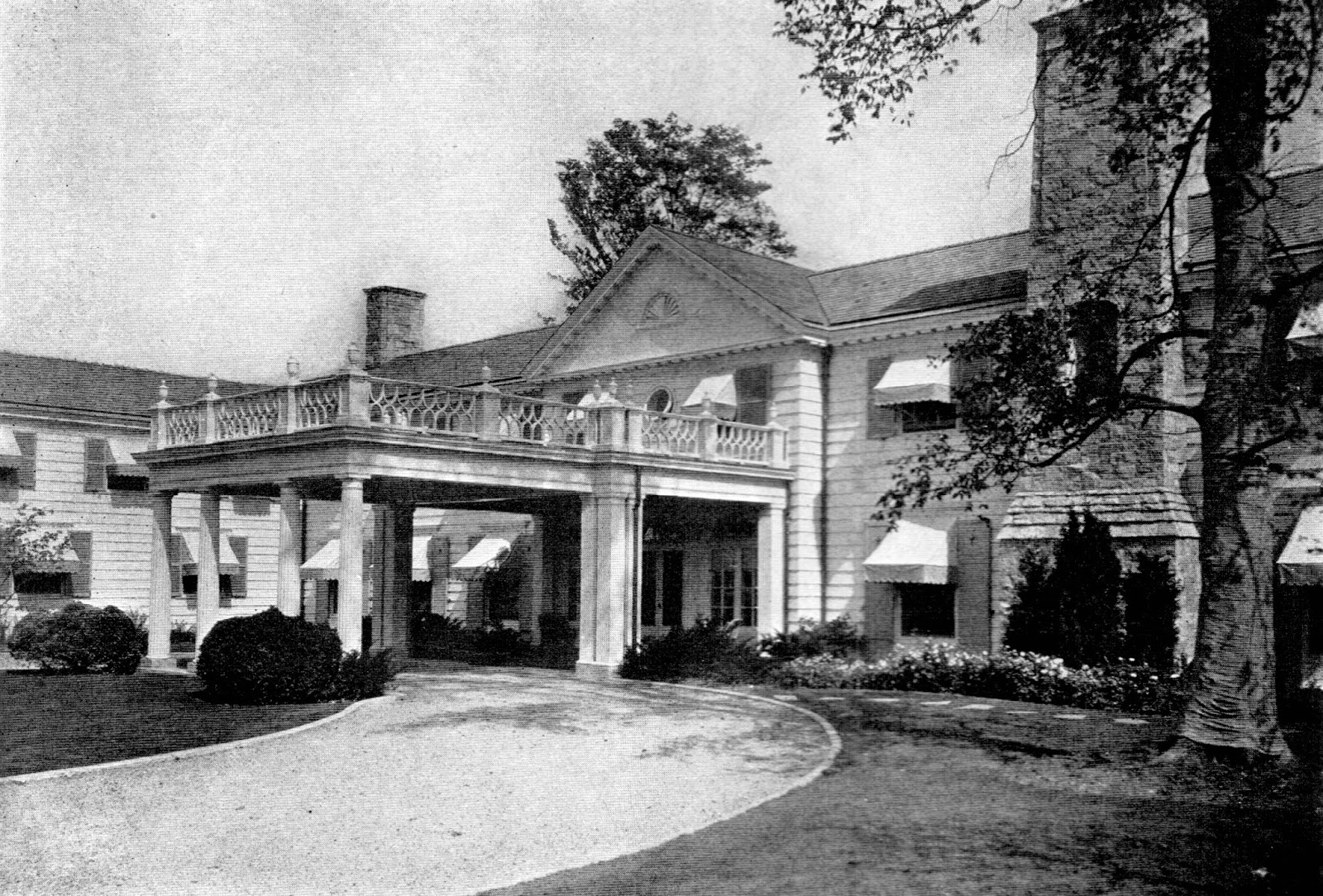 Half Pudding Half Sauce SUMMER RESIDENCE OF MR. WILLIAM A. FISHER