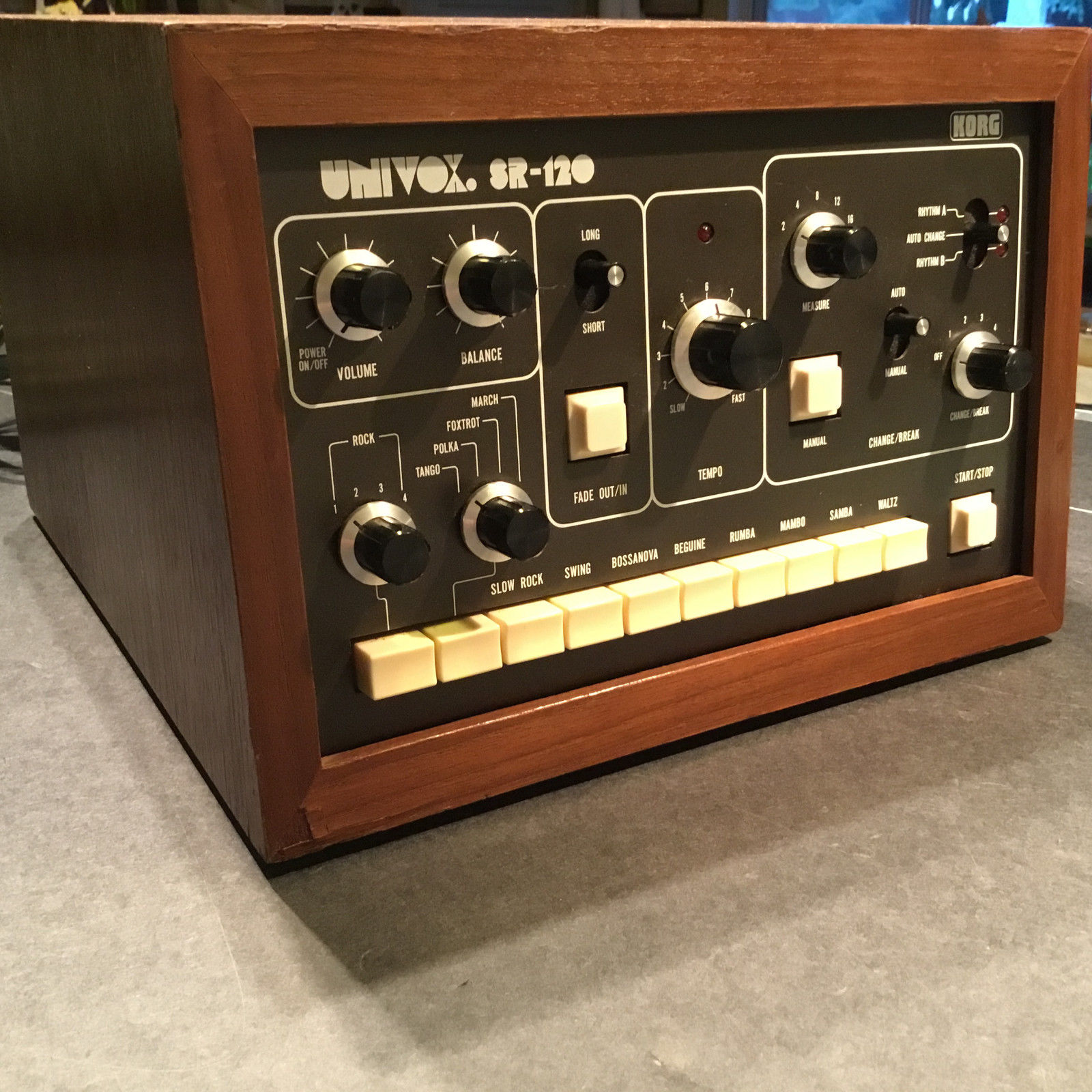 MATRIXSYNTH Vintage Univox SR120 Analog Drum Machine