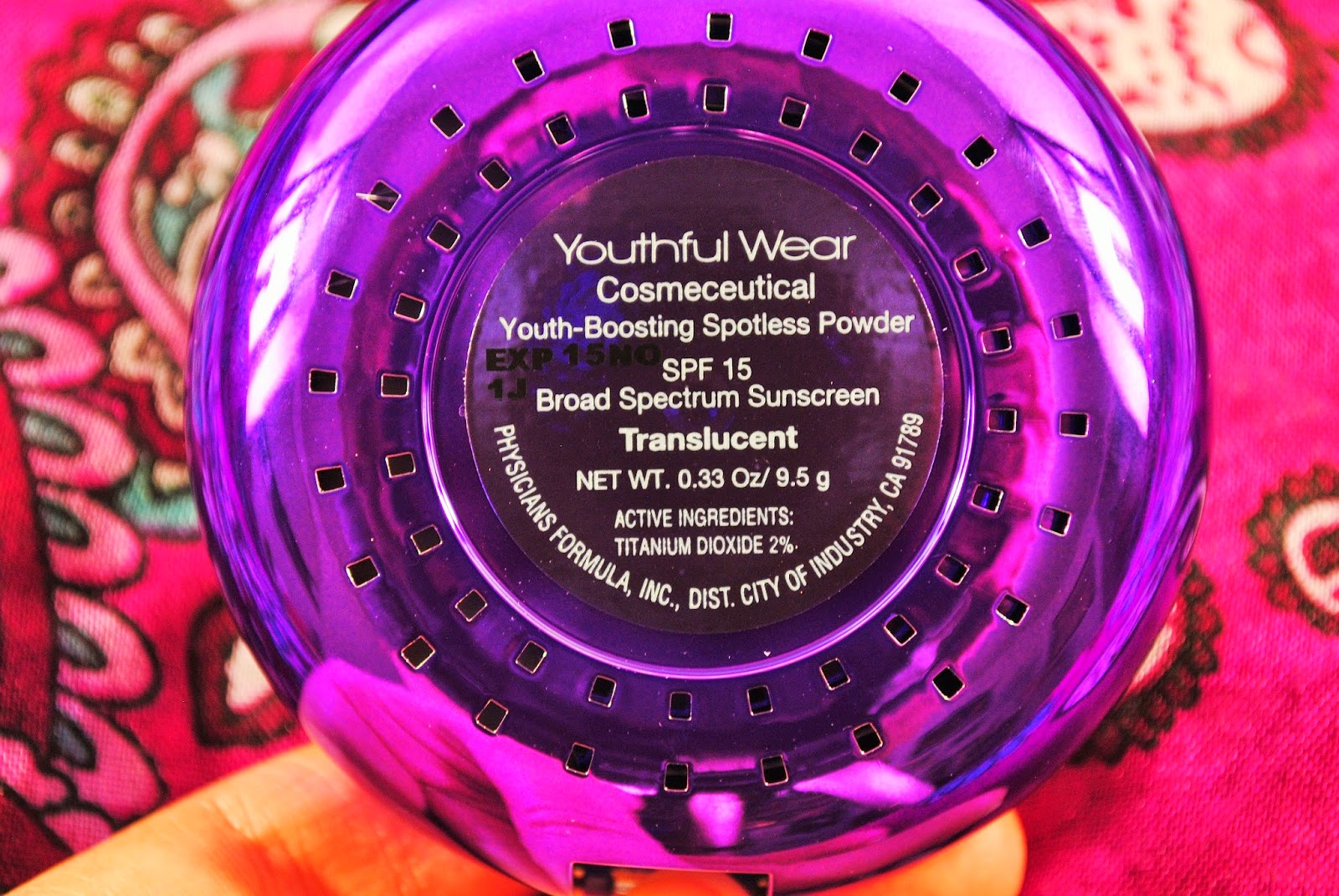 thrift & polish Physician's Formula Youthful Wear Spotless powder