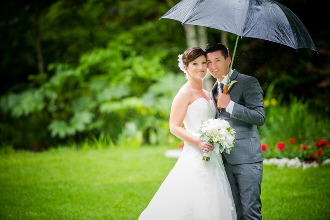 Elegant Rainy Springtime Mountain Wedding