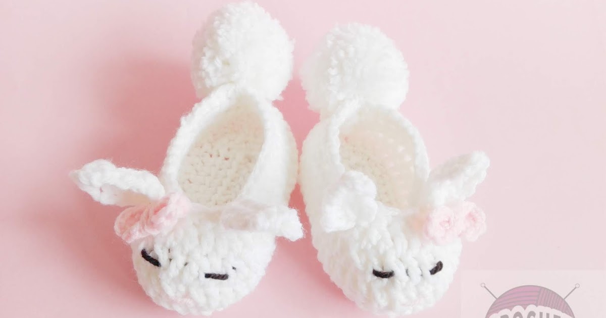 CROCHET CORNER KITTY BABY BOOTIES