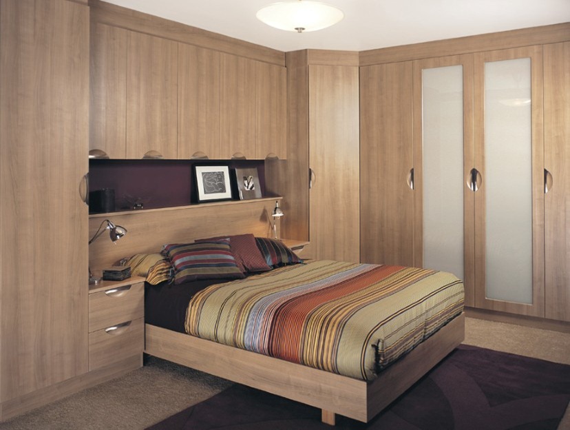 Designing a perfect built in bedroom wardrobes in London Fitted