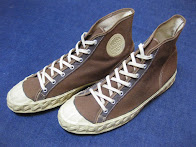 40's　DEAD STOCK　　　　　　　　　　　　　　　KEDS　　　　　　　　　　　　　　　BROWN　　　　　　　　　　　　　　　CANVAS SNEAKER