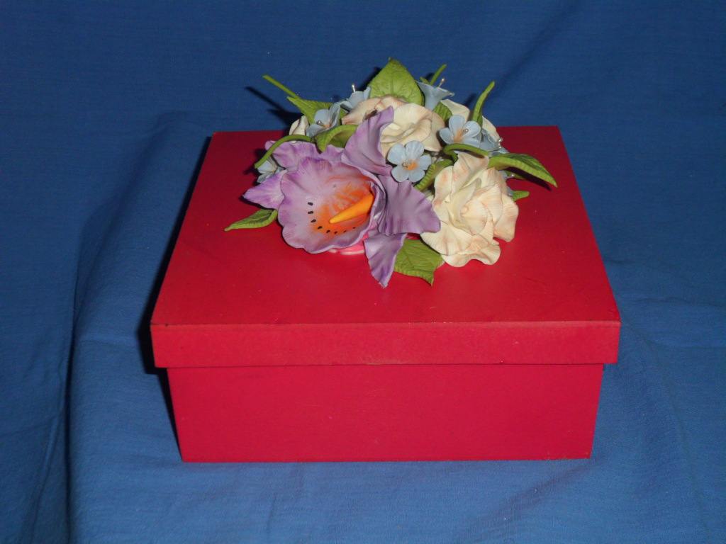 la casita de sandy: cajas de madera con flores en masa flexible = )