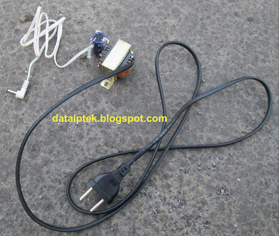 Battery charger of Simple proximity sensor