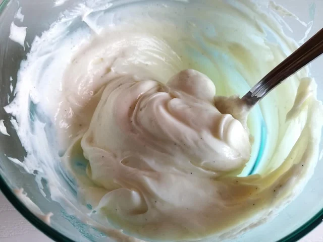 Crema al formaggio spalmabile