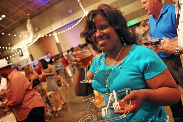 NOWFE 2015 NOWFE 2015 Guest Enjoying Saturday Grand Tasting