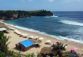  Once the traveler said when he saw the charm  BaliTourismMap: There is a hugger-mugger beach on the isle of Bali