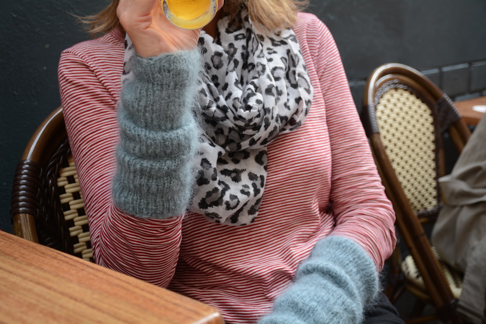 amsterdam a Friend to knit with