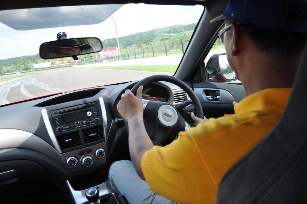5 Steps Performing Used Car Inspection 5 Steps Performing Used Car Inspection