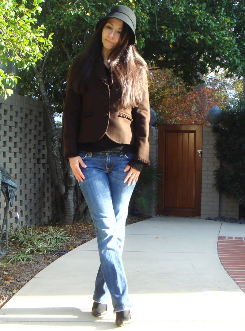 Hat Day Outfit Hat Day Outfit - hat on and wind blowing in hair a little.