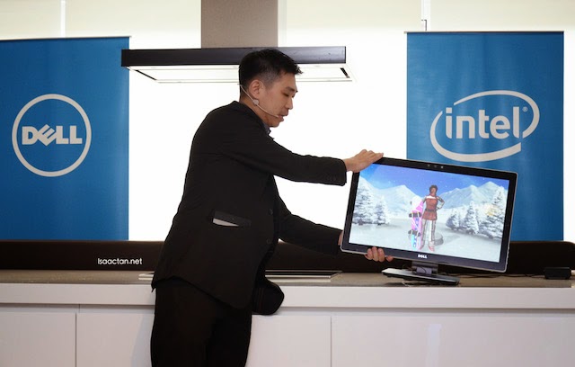 Christopher Chong from Dell presenting to us what the latest Dell All-in-One Desktop can do