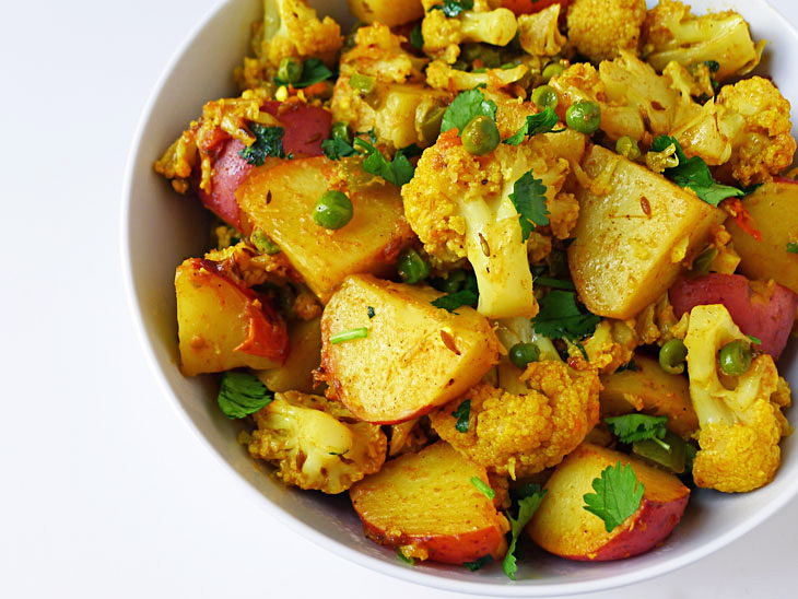Cooking Weekends: Aloo Gobi; Potato & Cauliflower Cooking Weekends: Aloo Gobi; Potato & Cauliflower