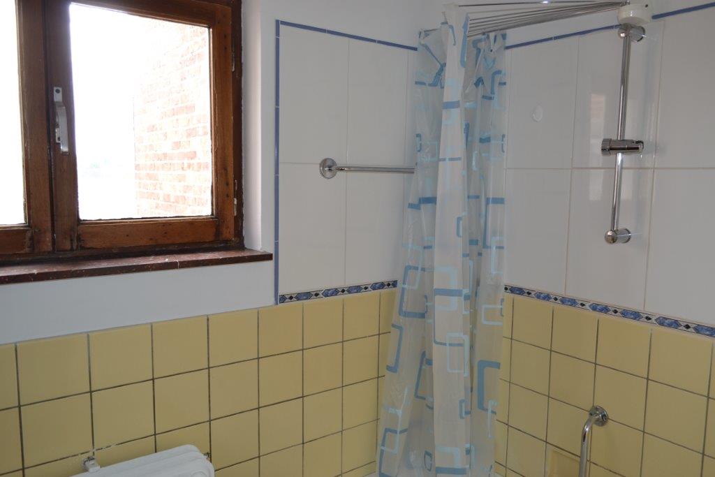 salle de bain tropicale inspiration pinterest AVANT RENOVATION