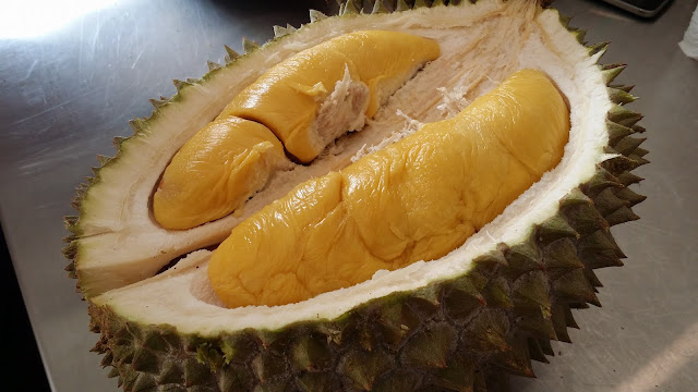 Hati-Hati Bunda! Berikut ini Daftar Makanan yang Dilarang Saat Hamil Hati-Hati Bunda! Berikut ini Daftar Makanan yang Dilarang Saat Hamil