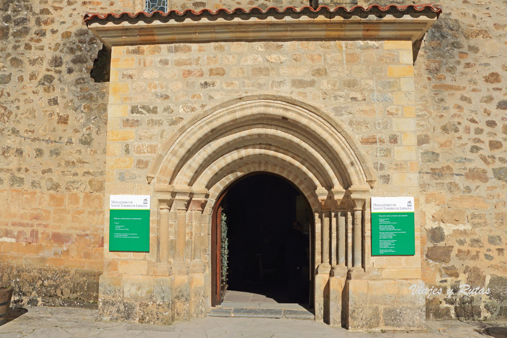 Puerta del Perdón, santo Toribio de Liébana